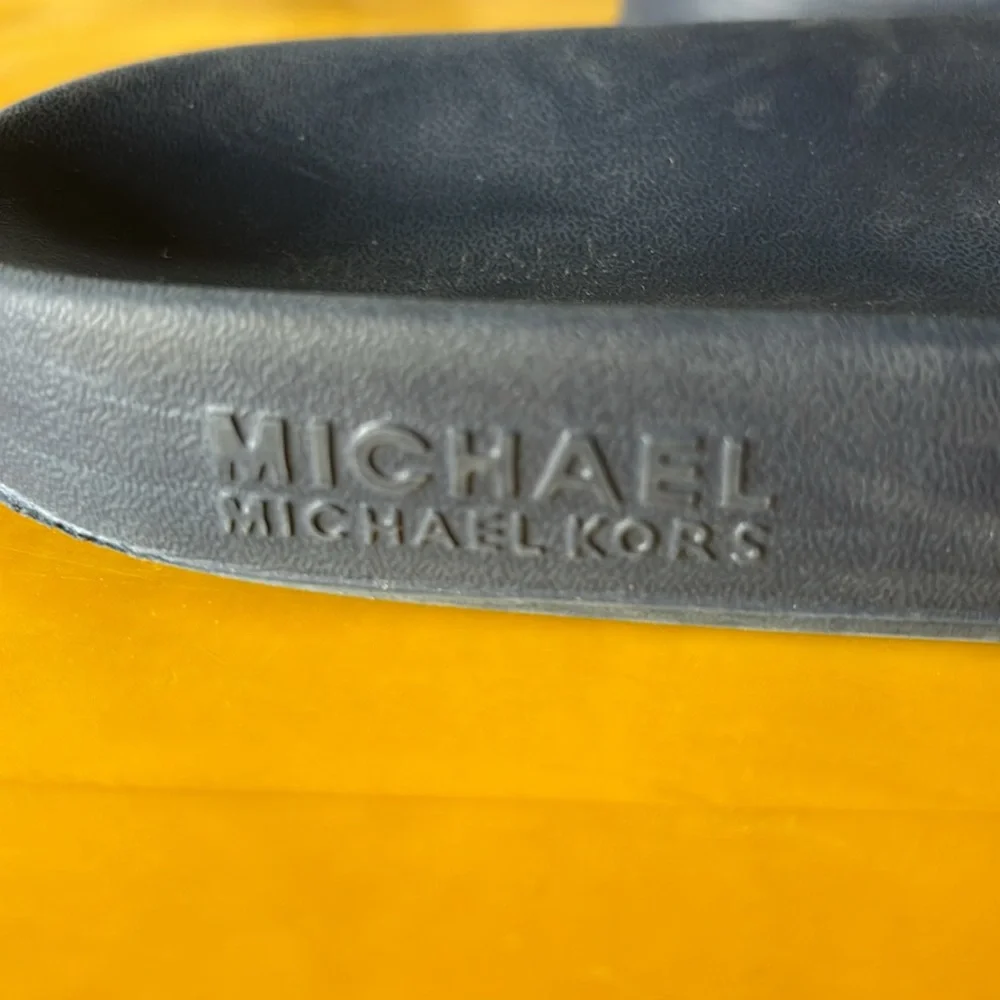 Michael Kors Slides - Picture 2 of 4